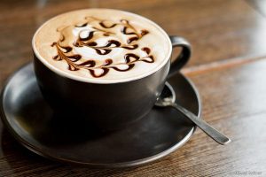 قهوه موکا چیست؟ و فواید آن بر روی تمرکز و مغز انسان چیست؟